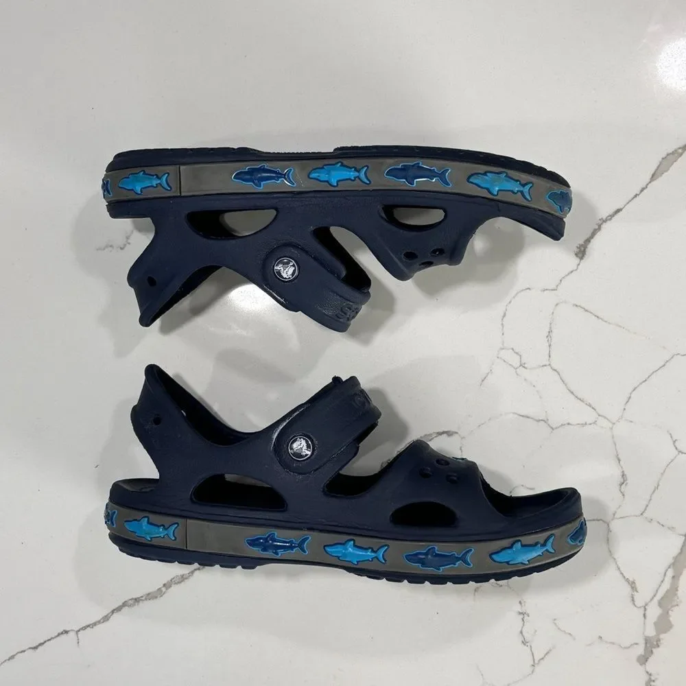 Crocs | FunLab Boys Waterproof Deep Blue Shark Comfort Sandals 206365